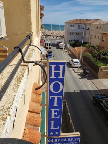 Valras-Plage Hotel | Hotel De La Plage
