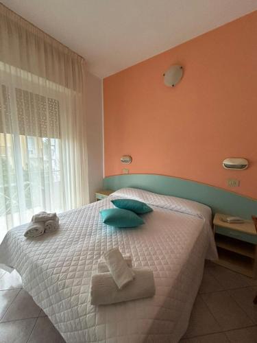 Marebello Hotel | Hotel De La Ville
