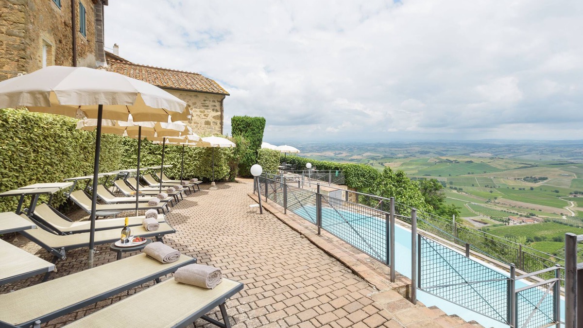 Montalcino Hotel | Hotel Dei Capitani
