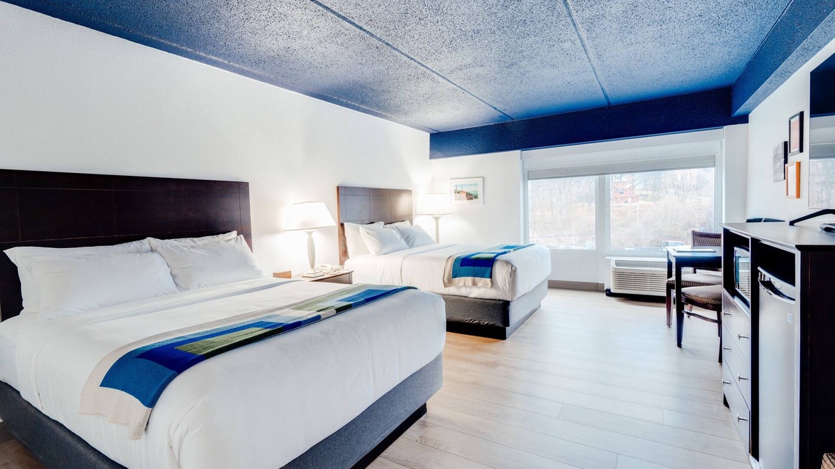 North Adams Hotel | Hotel Downstreet, an Ascend Collection Hotel