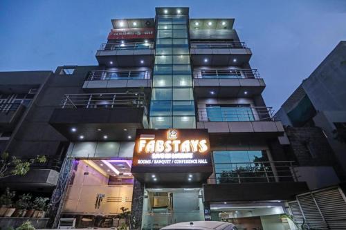 East of Kailash Hotel | Hotel Downtown - East of Kailash