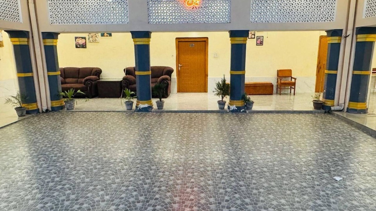 Haridwar Hotel | hotel dubey heritage best budget friendly delux hotel at haridwar