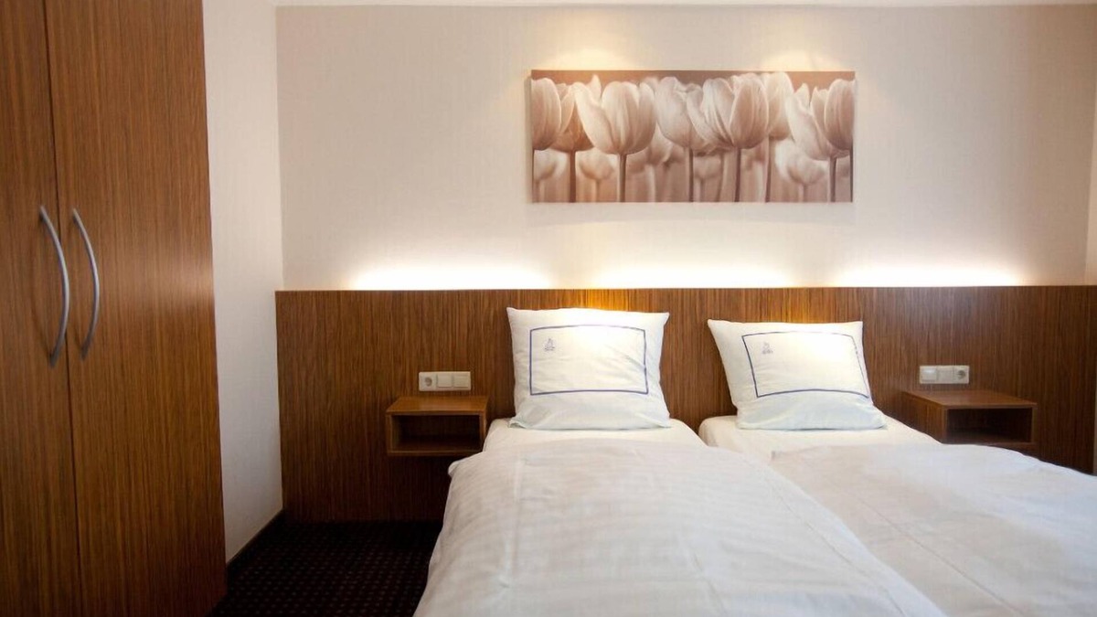 Gare Hotel | Hotel Empire