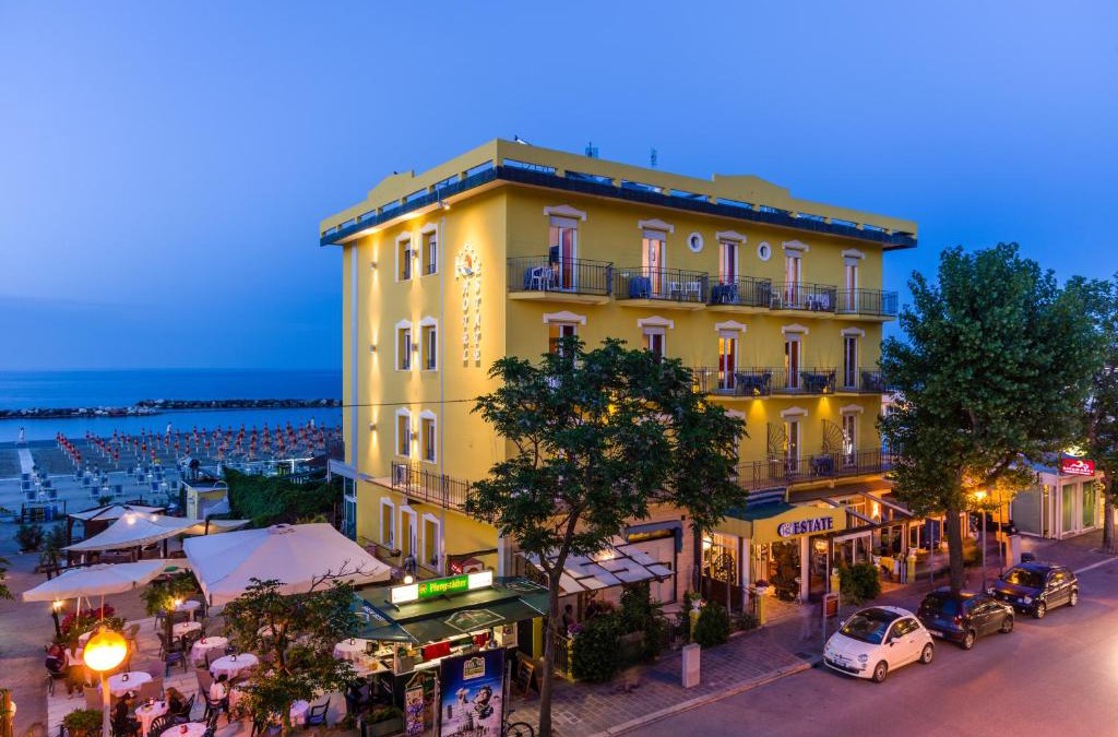 Torre Pedrera Hotel | Hotel Estate