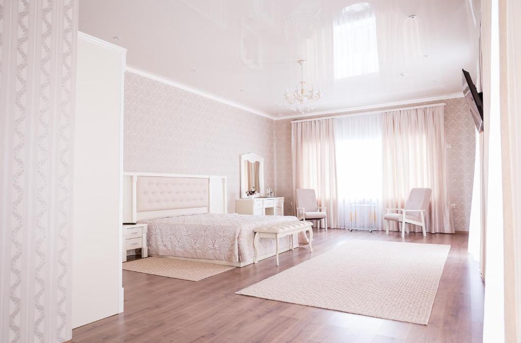 Astrakhan Hotel | Hotel Evropa