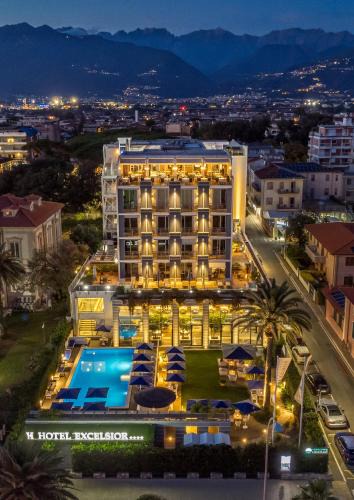 Marina di Massa Hotel | Hotel Excelsior