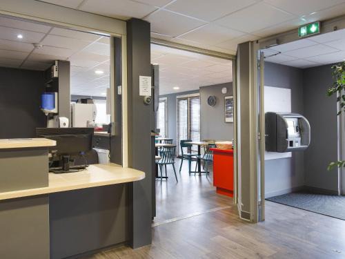 Massieux Hotel | HOTEL F1 Lyon Genay Massieux