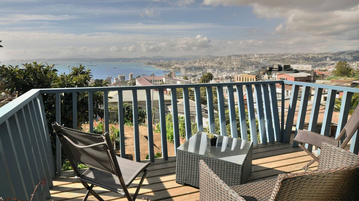 Valparaiso Hotel | Hotel Faro Azul