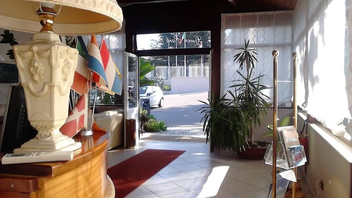 Zona Ospedaliera Hotel | HOTEL FEDERICO II