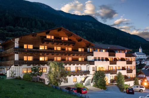 Ladis Hotel | Hotel Forer