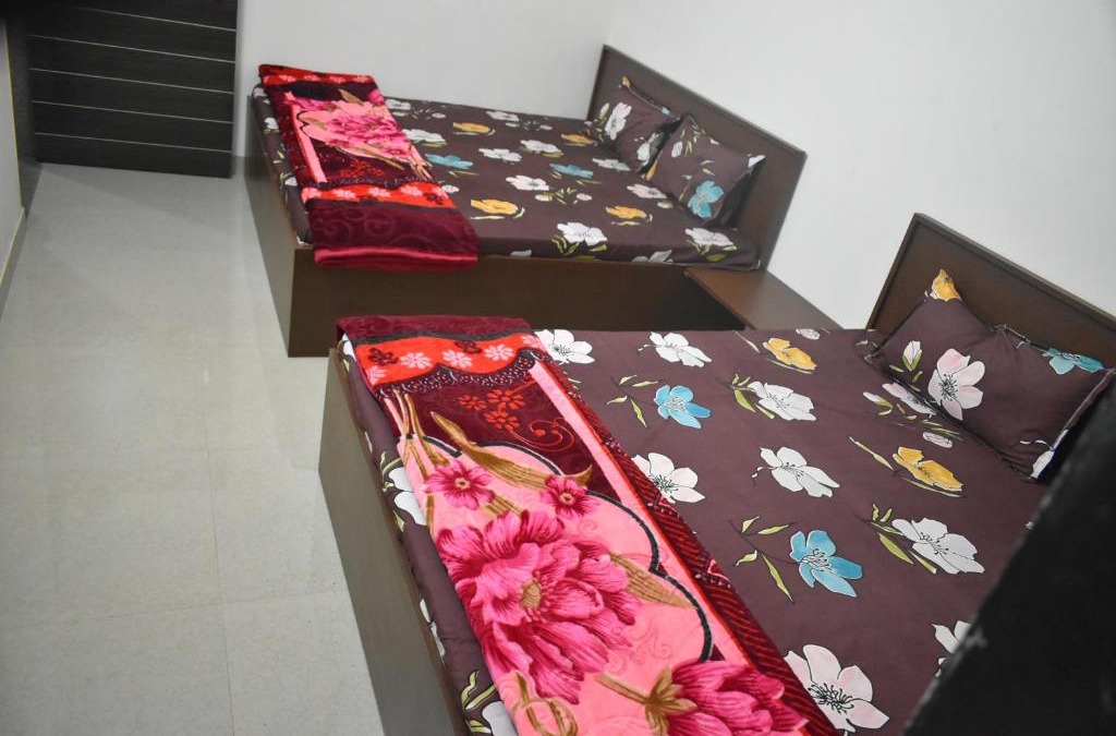 Mathura Hotel | Hotel G S PALACE by WB INN