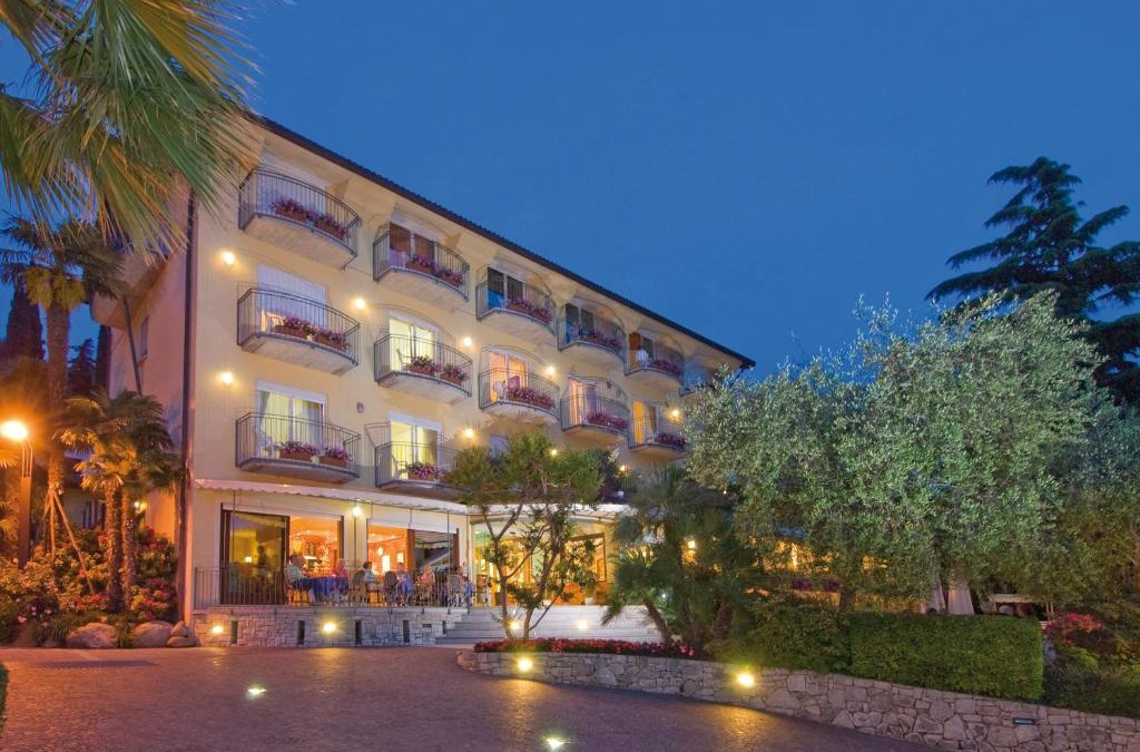 Torri del Benaco Hotel | Hotel Galvani