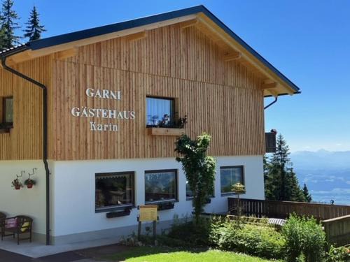 Wolfsberg Hotel | Hotel Garni Gästehaus Karin