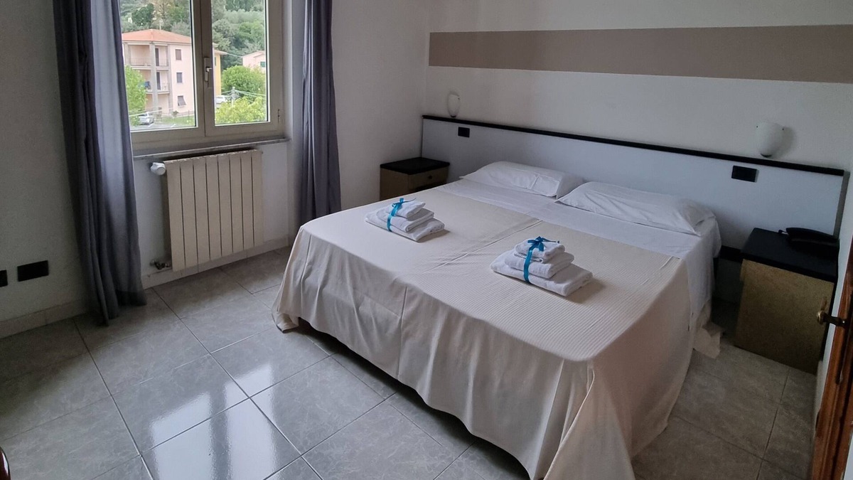 Bocca di Magra Hotel | Hotel garden