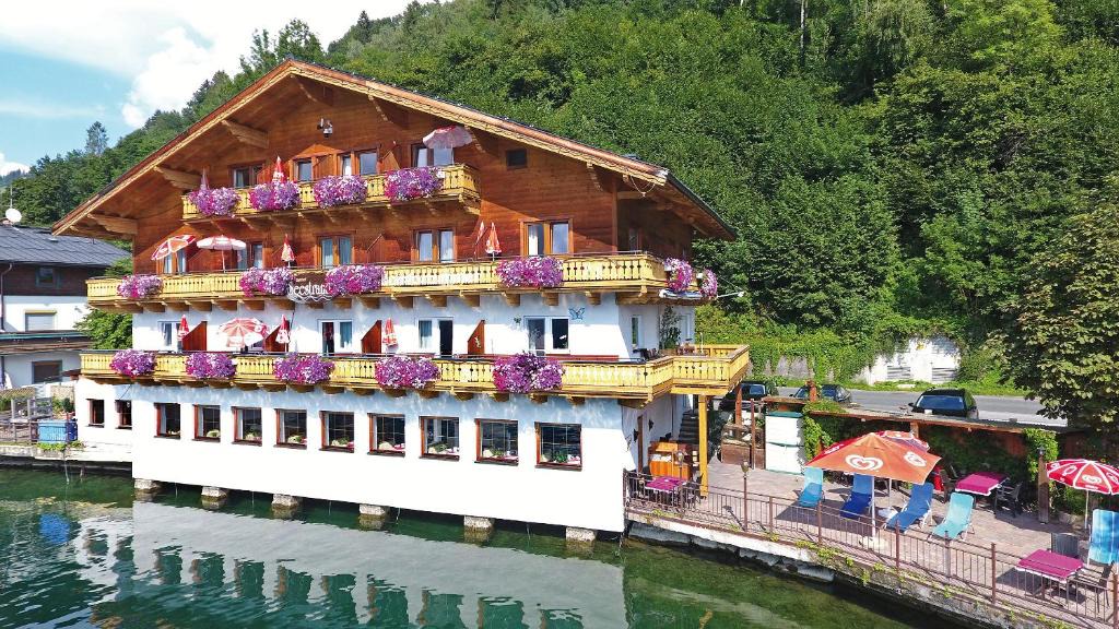 Thumersbach Bed & Breakfast | Hotel-Garni Seestrand