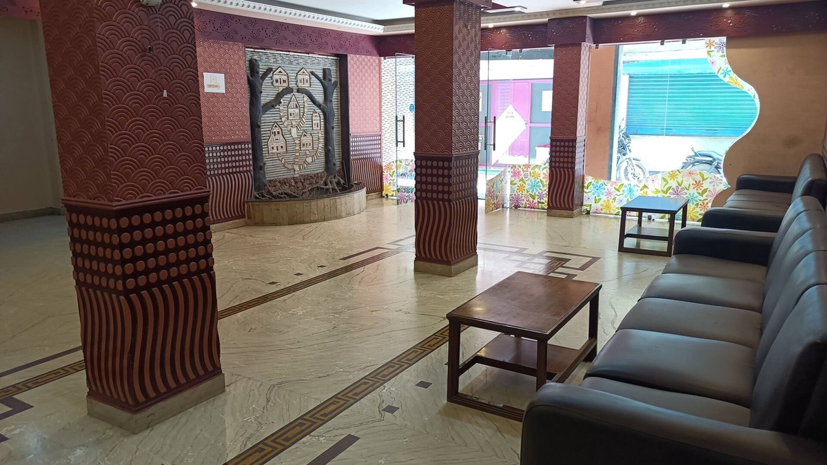 Silchar Hotel | HOTEL GEETANJALI BY ROH
