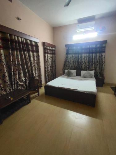 Ranchi House | Hotel Gosaintola Home
