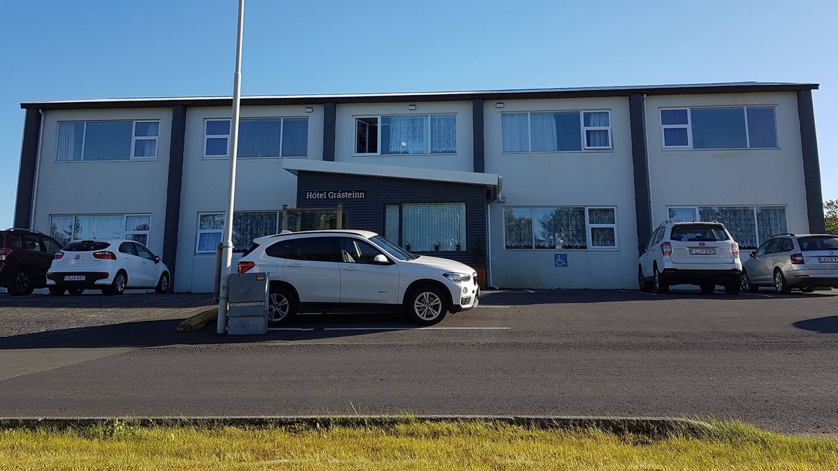 Keflavik Hotel | Hotel Grásteinn