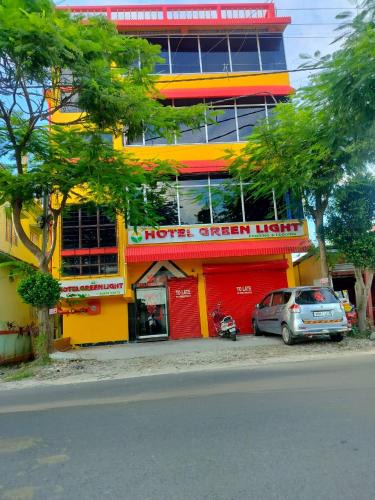 Mathabhanga Hotel | Hotel Green Light