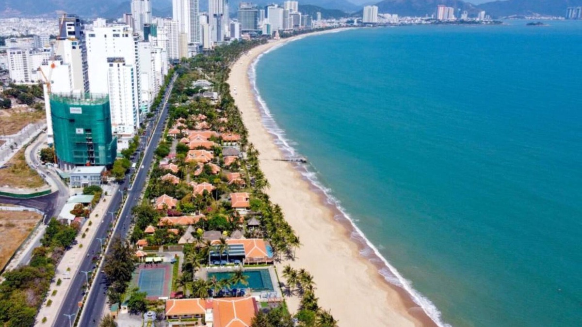 Tran Phu Beach Hotel | Hotel Happy Here
