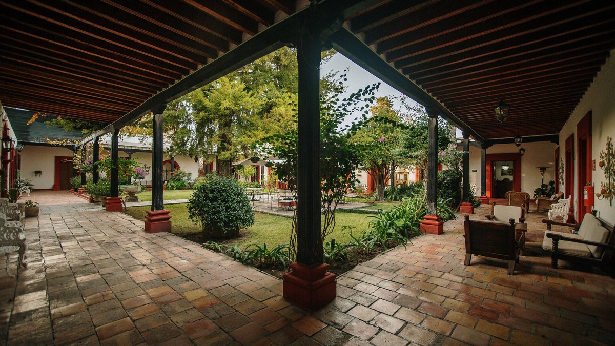 Parras de la Fuente Hotel | Hotel Hostal El Farol