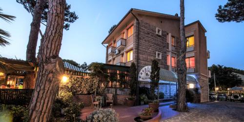 Tirrenia Hotel | Hotel Il Cavaliere Nero