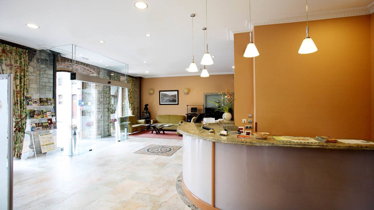 El Puente Hotel | Hotel Imperion