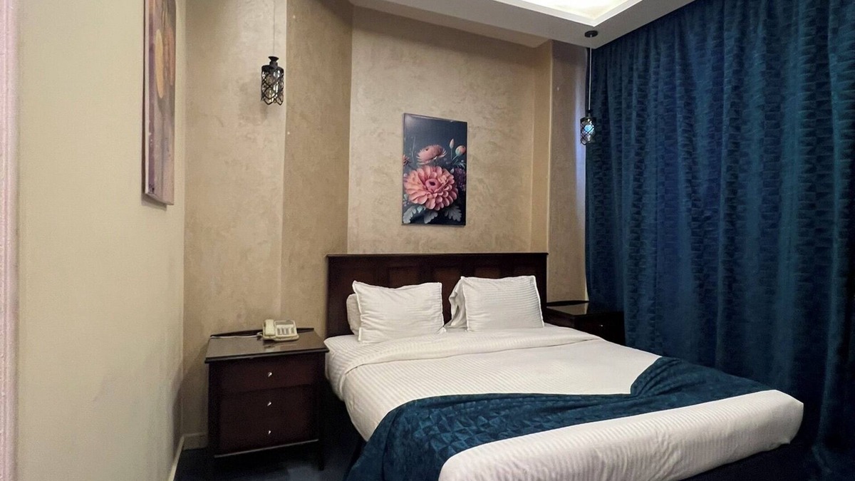 Al Haram Hotel | hotel in Wonderful Gizawith Infront of the center of pyramids and sphinx