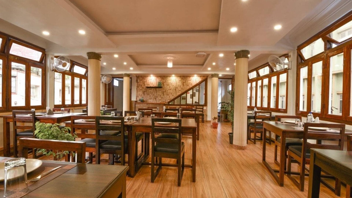 Police Bazar Hotel | Hotel Indiana