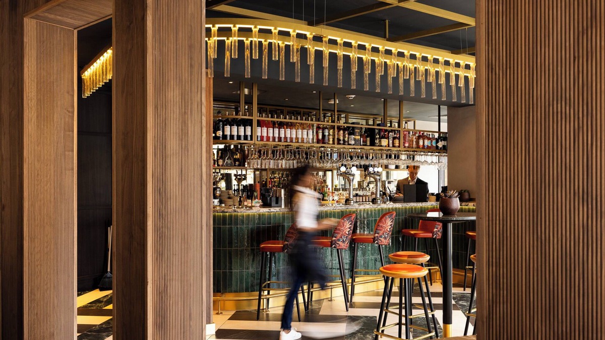 Leeds City Center Hotel | Hotel Indigo Leeds by IHG