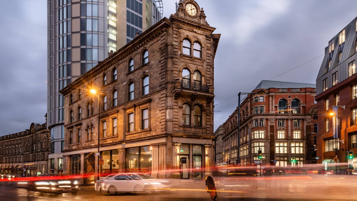Manchester City Centre Hotel | Hotel Indigo Manchester - Victoria Station by IHG