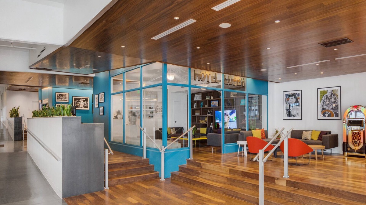 Downtown Memphis Hotel | Hotel Indigo Memphis Downtown by IHG