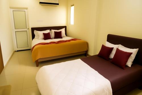 Kathgodam Hotel | Hotel Kalaptaru