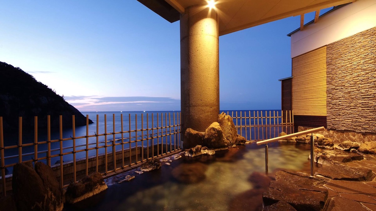 Kinosaki Onsen Hotel | Hotel Kinparo