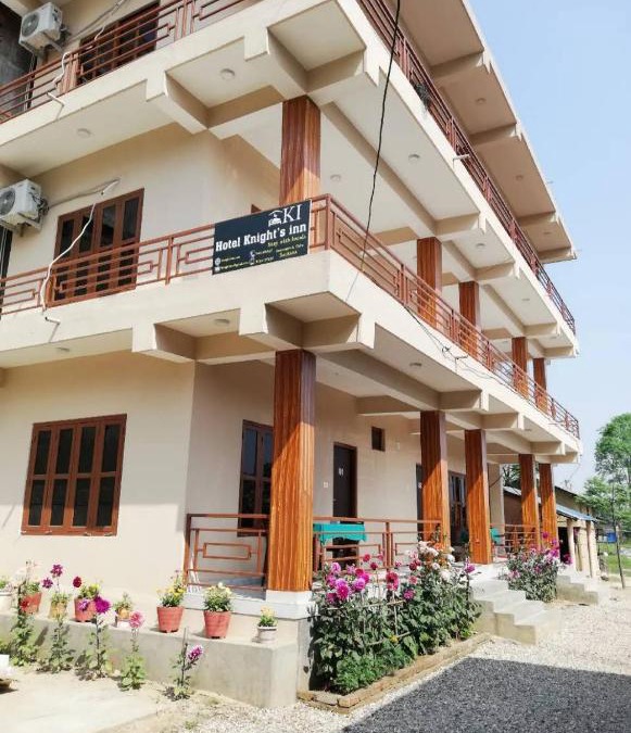 Sauraha House | Hotel knight's Inn