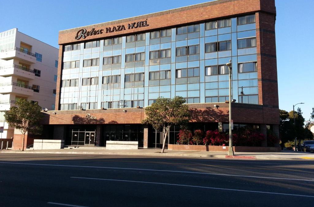 Wilshire Hotel | Hotel Koxie