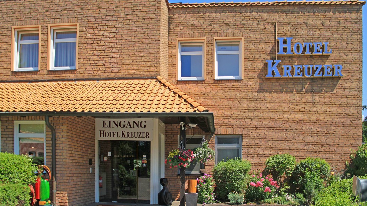 Wedel Hotel | Hotel Kreuzer