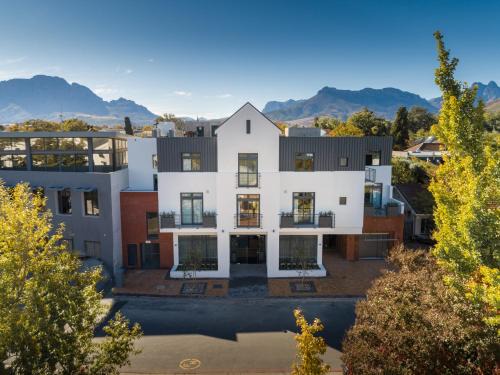 Stellenbosch Central Hotel | Hotel Krige