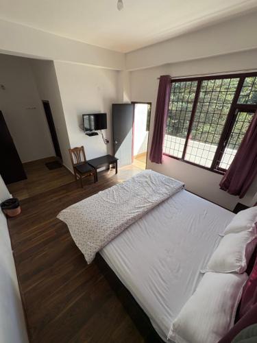 Tawang House | Hotel Kunzin