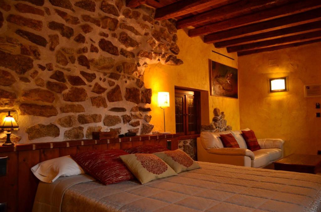 Buitrago del Lozoya Hotel | Hotel La Beltraneja