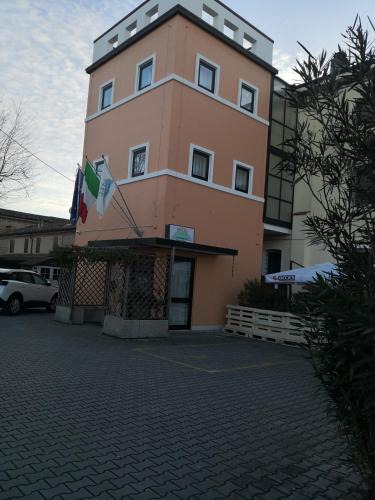 Alfonsine Hotel | Hotel La Cantina