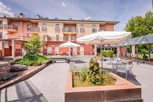 Olot Hotel | Hotel La Perla D'Olot