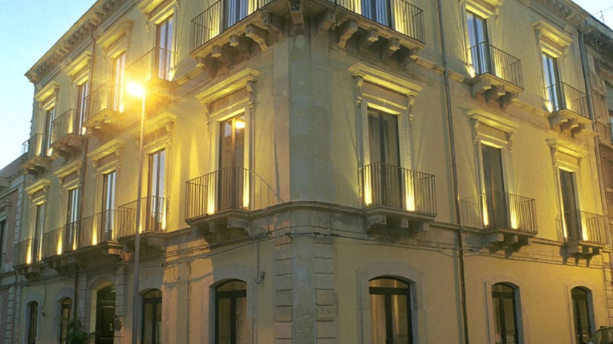 Picanello-Ognina-Barriera-Canalicchio Hotel | Hotel La Ville