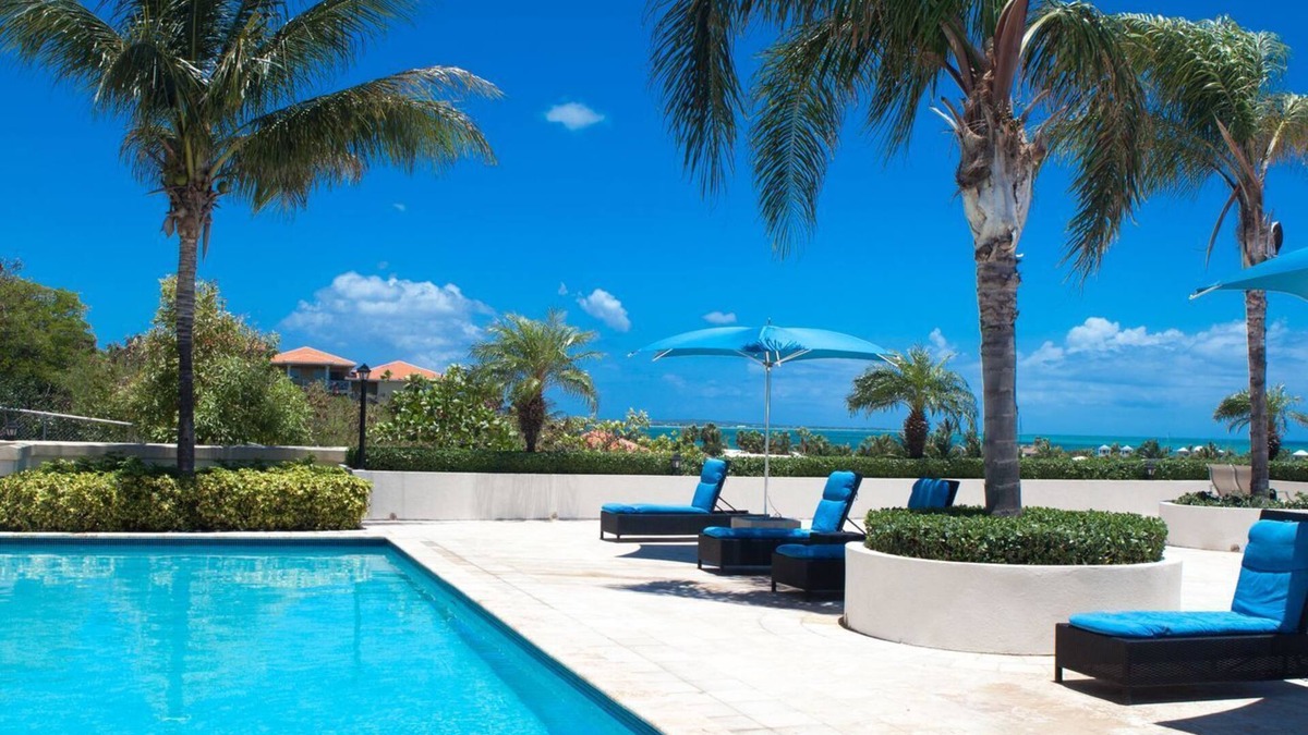 The Bight Resort | Hotel La Vista Azul