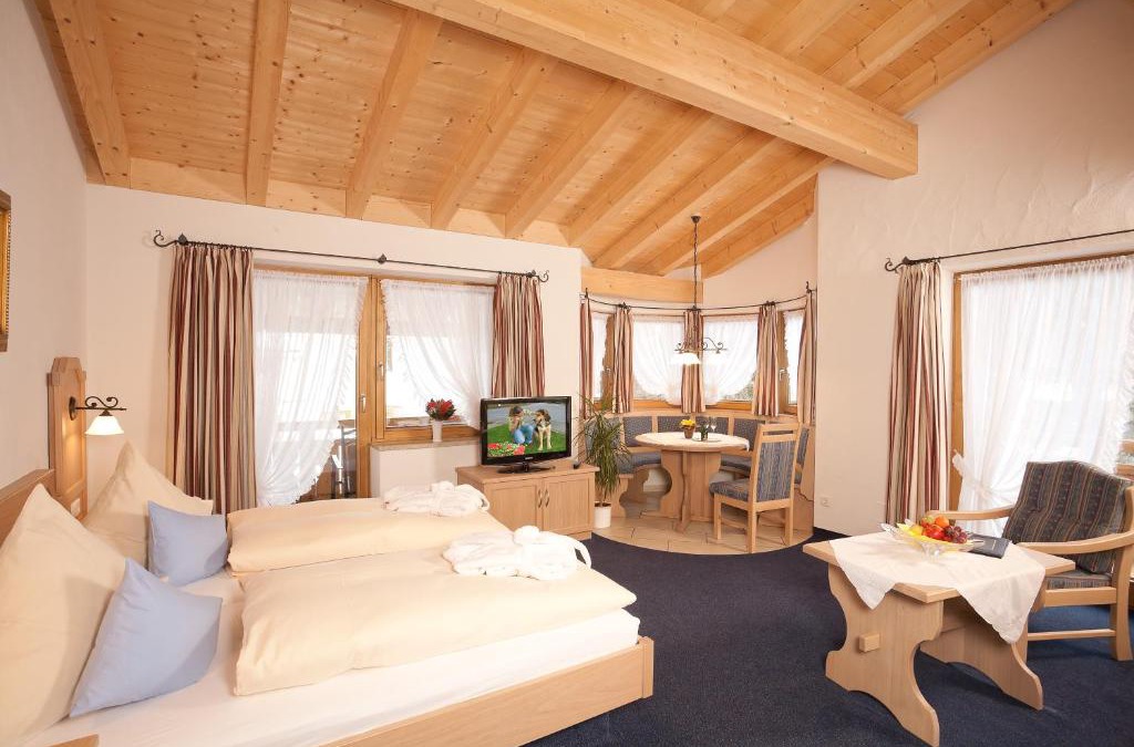 Oberammergau Hotel | Hotel Landhaus Feldmeier ***S