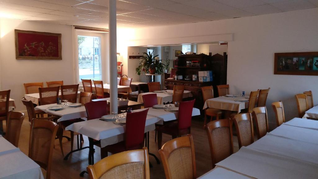 Tence Hotel | hotel le chatiague