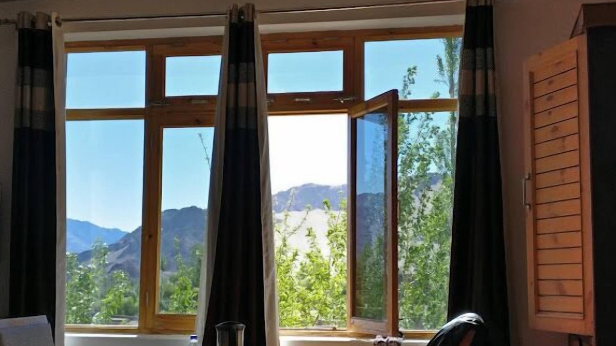 Leh Hotel | Hotel Leh Residency