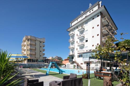 Marina Centro Hotel | Hotel Lem