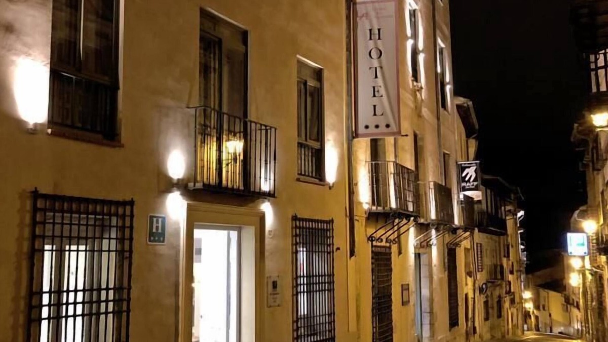Old Town Hotel | Hotel Leonor de Aquitania
