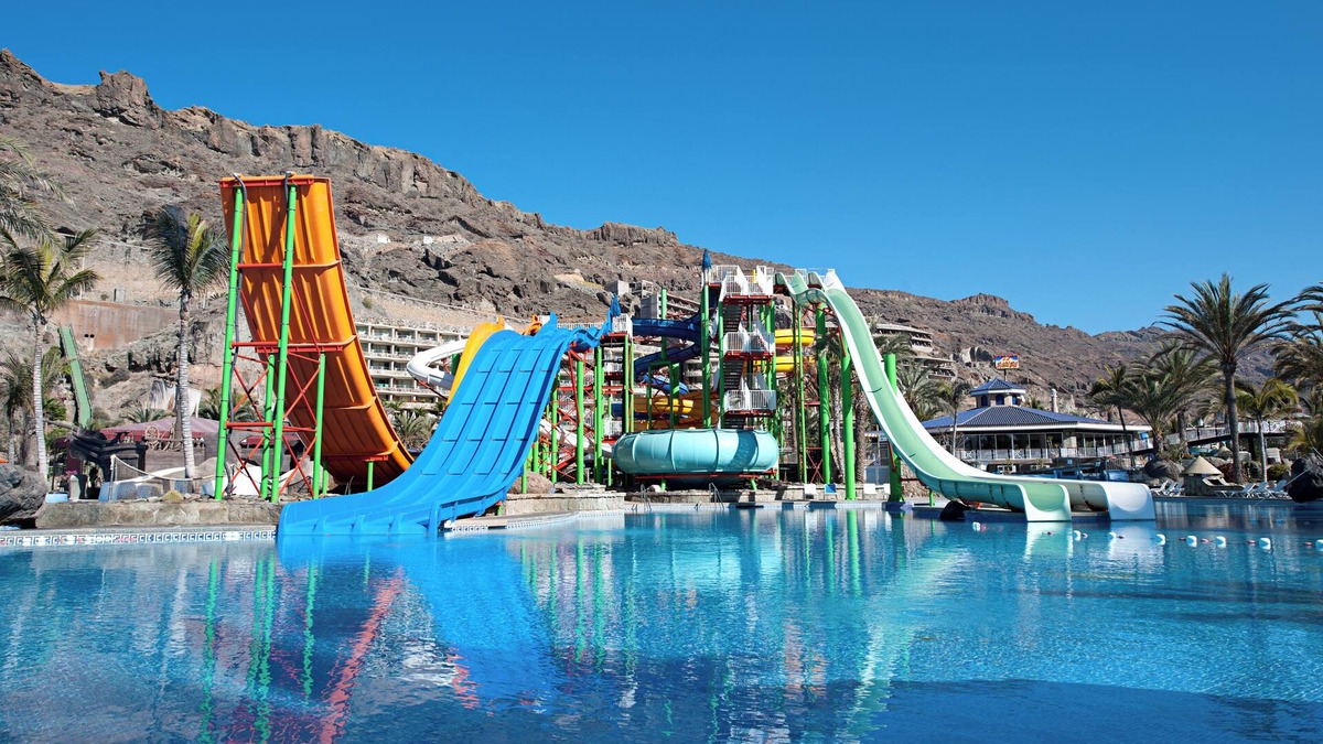 Taurito Hotel | Hotel LIVVO Valle Taurito & Aquapark